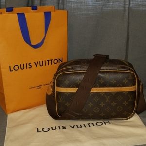 Louis Vuitton Reporter PM Crossbody bag